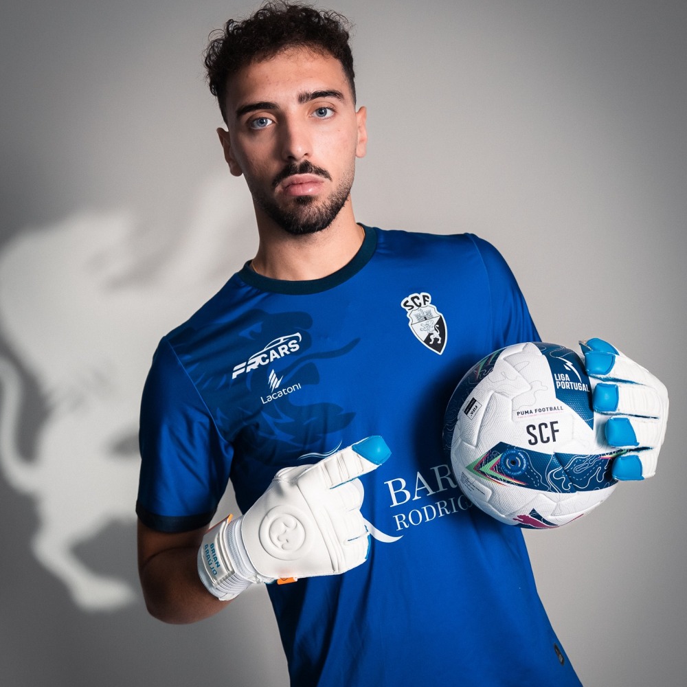 Chegou um novo guardião a Faro...Bem-vindo Brian Araújo!