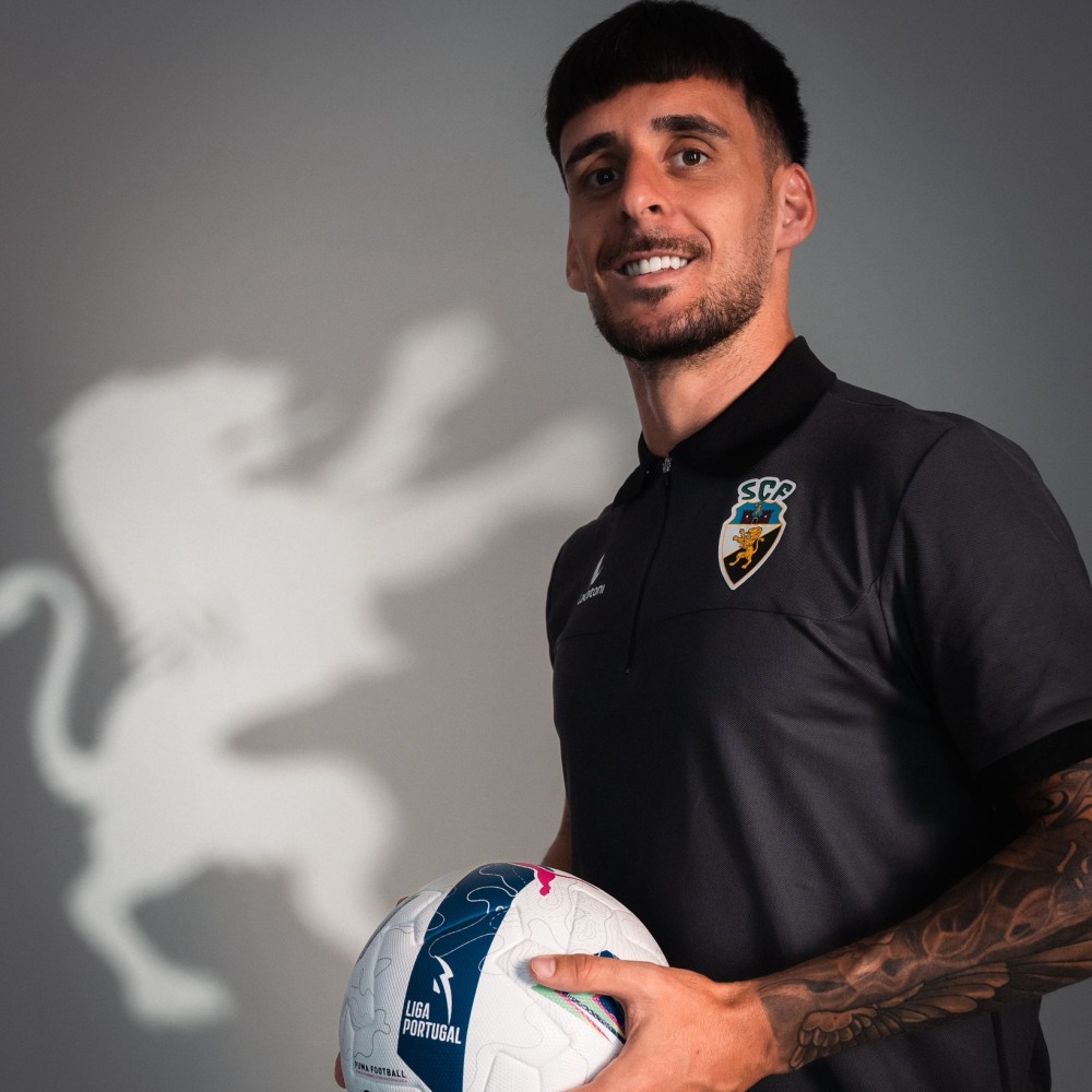 Bruno Almeida já é Farense!