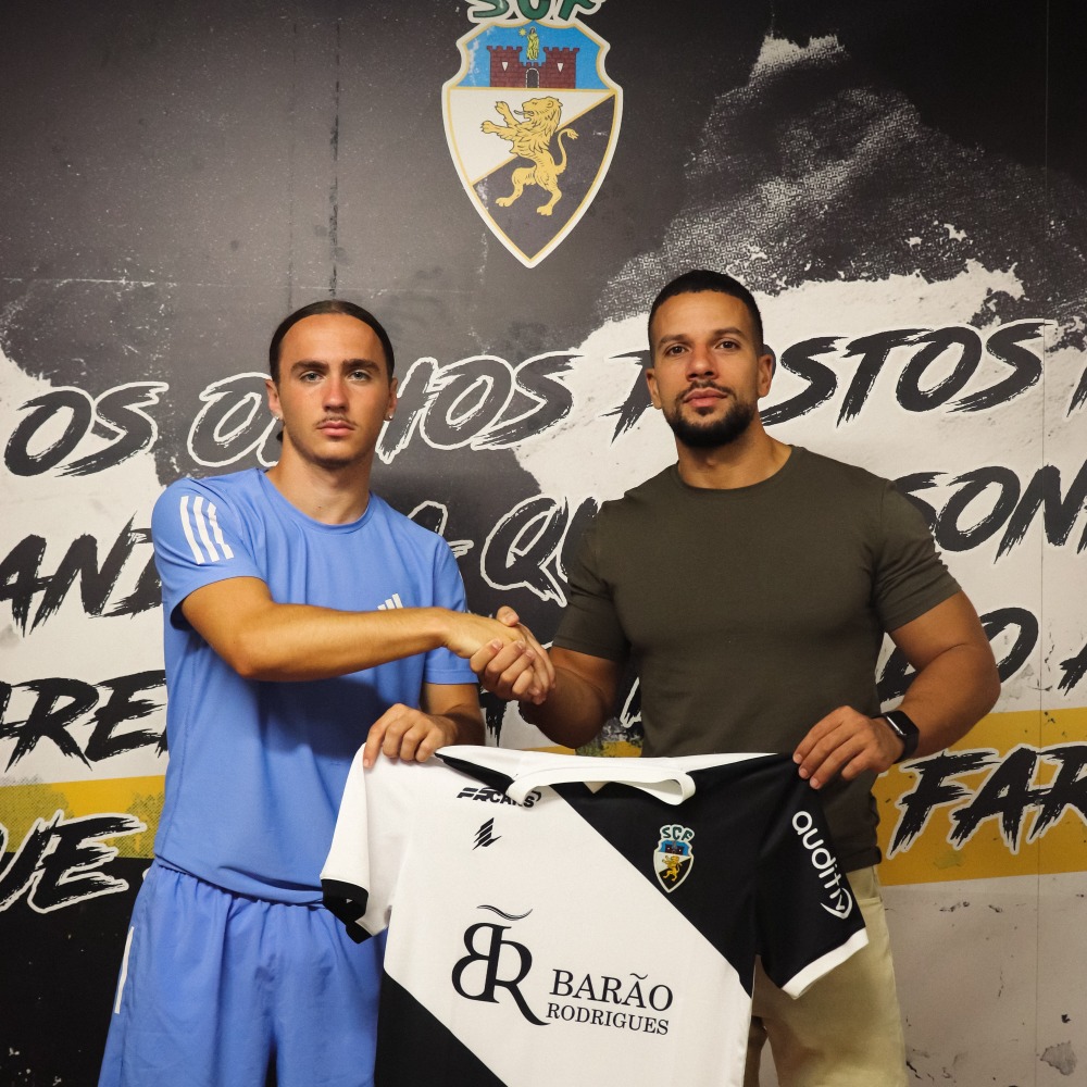 Rafael Brandão renova.